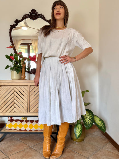1970's vintage white cotton pleated waist midi skirt