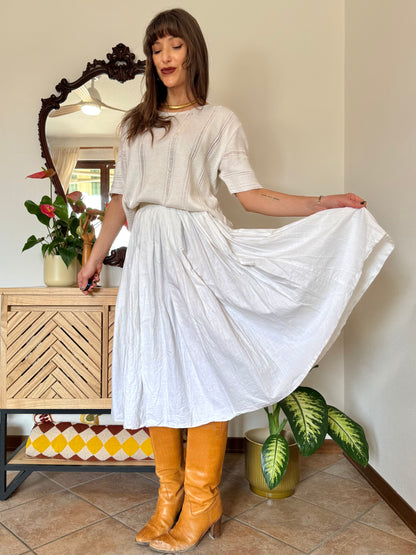 1970's vintage white cotton pleated waist midi skirt