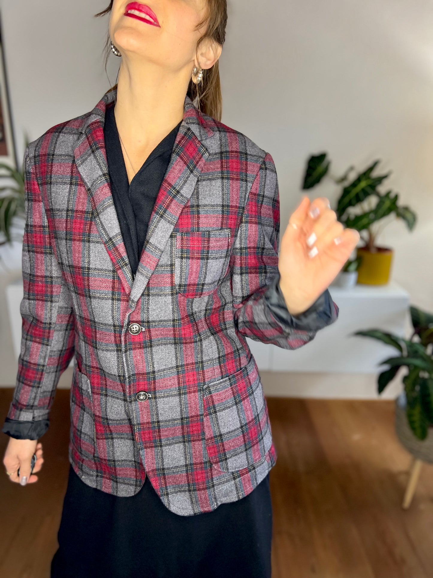1990's vintage grey and burgundy oversize plaid blazer