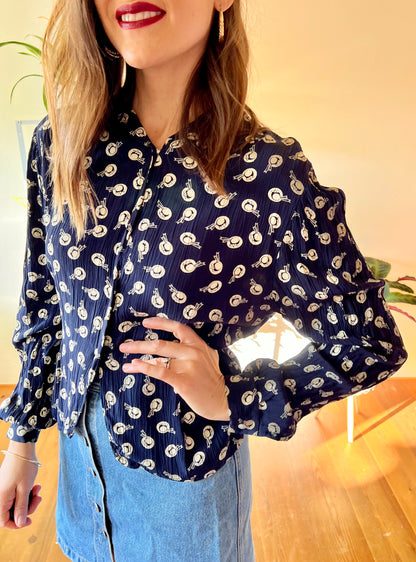 1970's vintage navy blue blouse with hat print