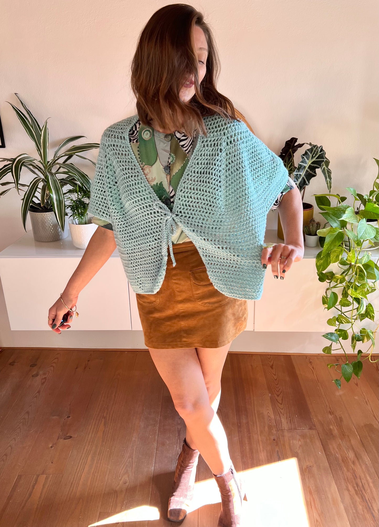 1970's vintage hand knit turquoise short sleeve cardigan