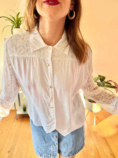 1980's vintage white blouse with lace sleeves