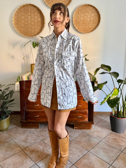 1990's vintage white pearl snap wester shirt with navy floral print