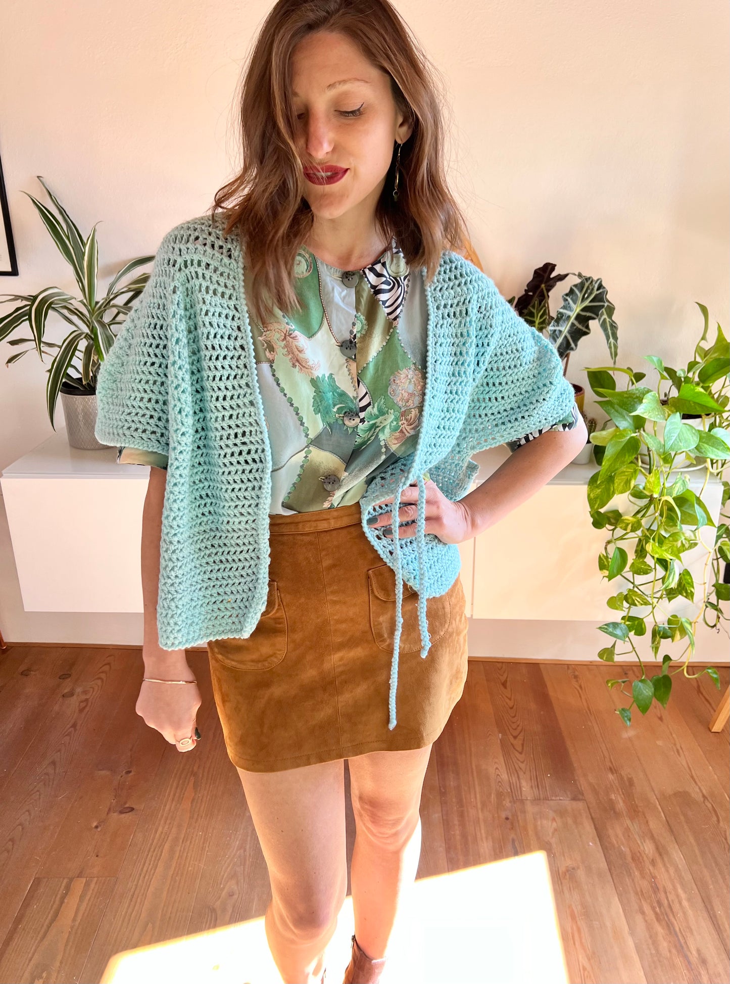 1970's vintage hand knit turquoise short sleeve cardigan