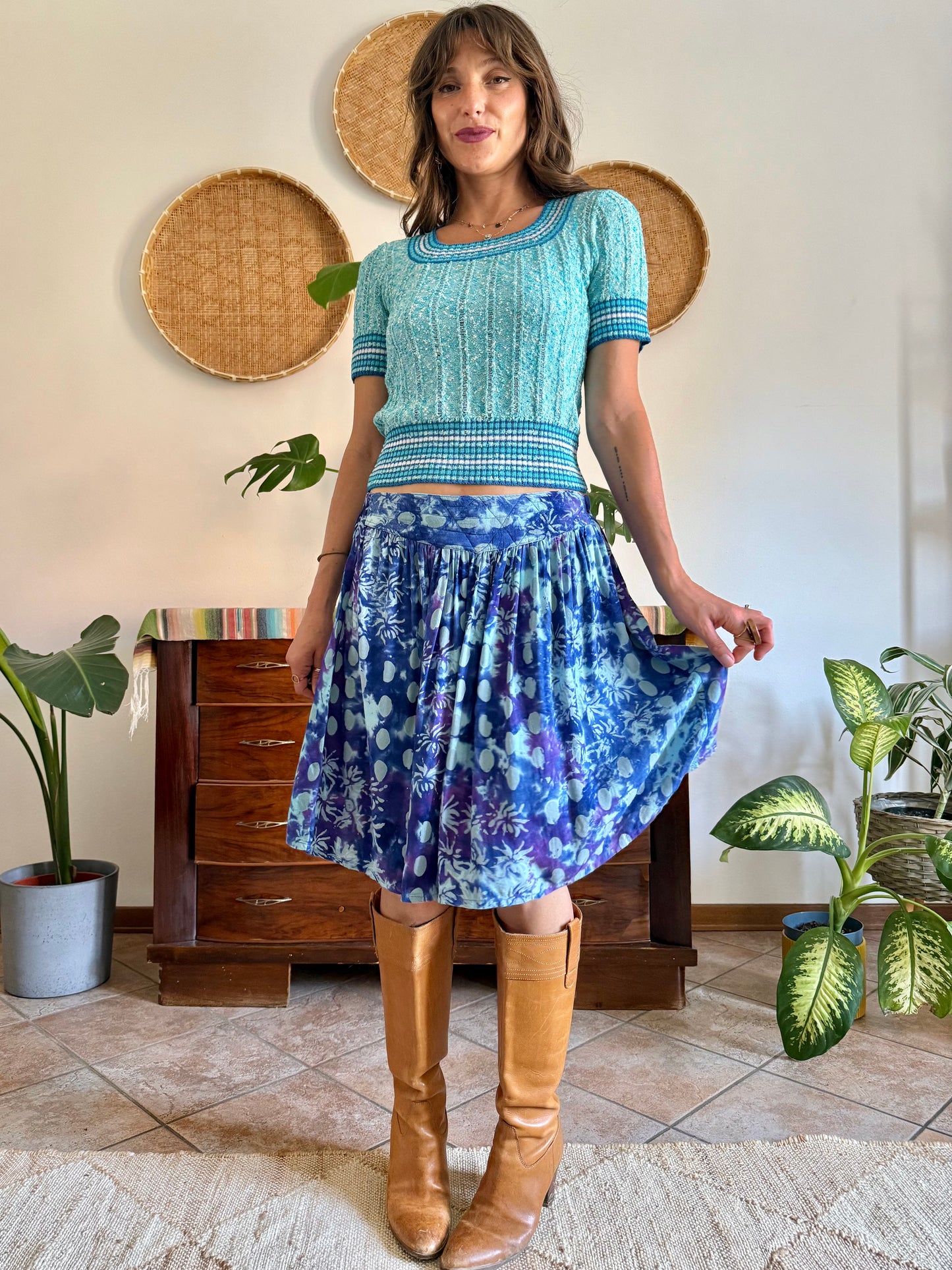 1970's vintage multi tonal blue and purple tie dye floral print skirt