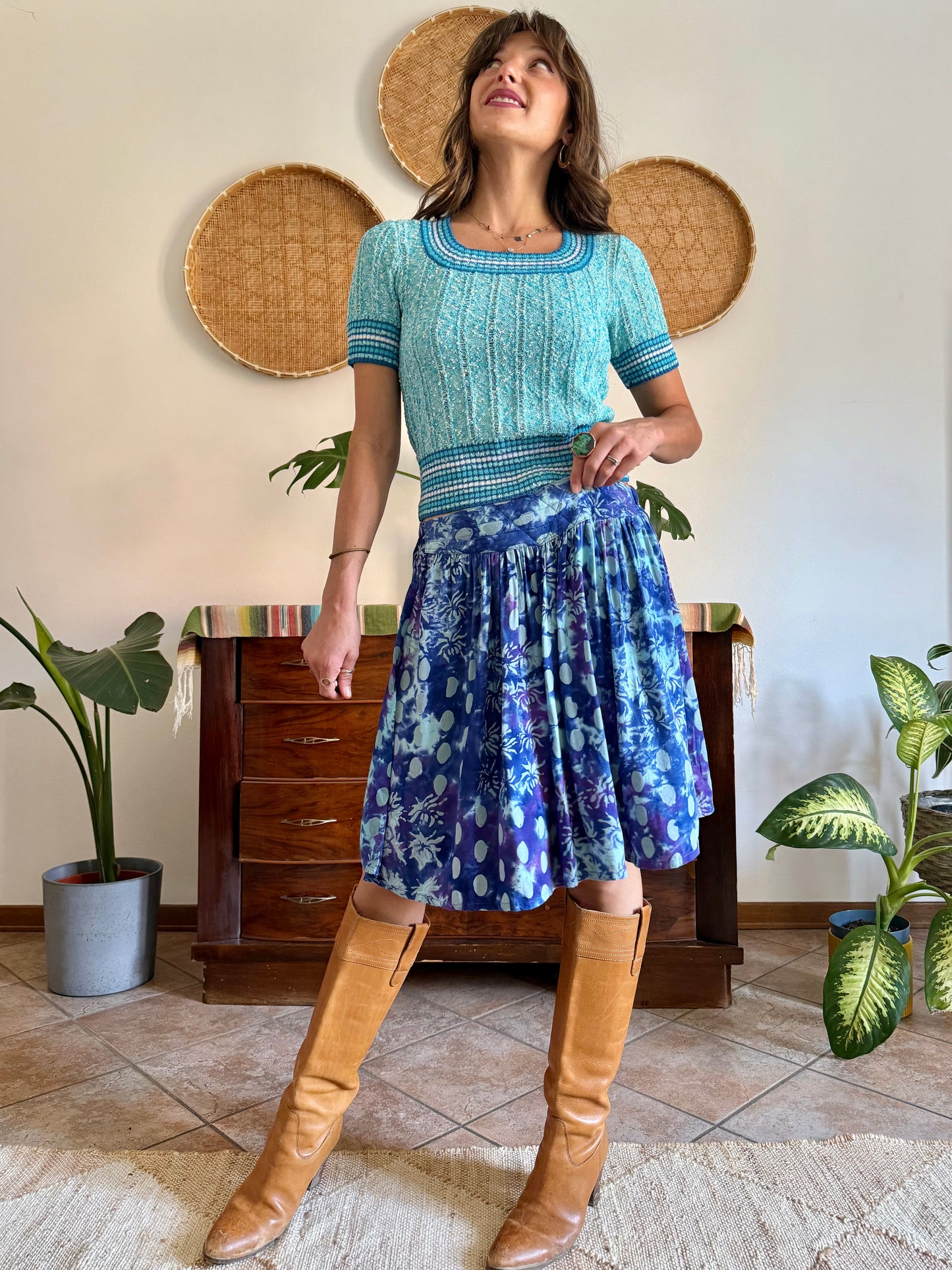 1970's vintage multi tonal blue and purple tie dye floral print skirt