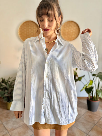 1970's vintage oversize white and light blue vertical strip shirt