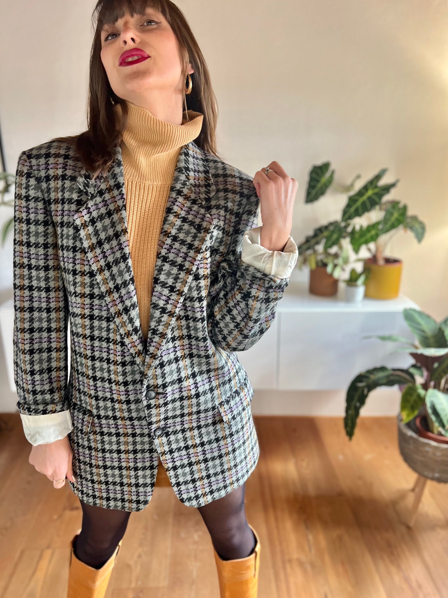 1970's vintage grey and purple oversize wool plaid houndstooth blazer