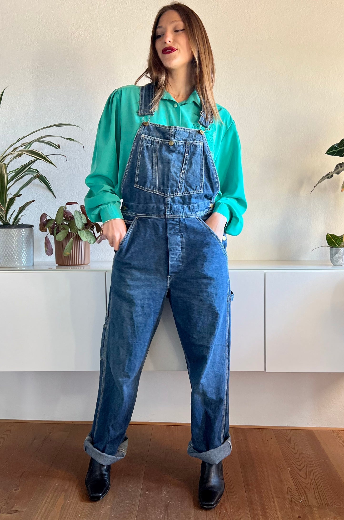 1990's vintage true blue Levi's denim overalls