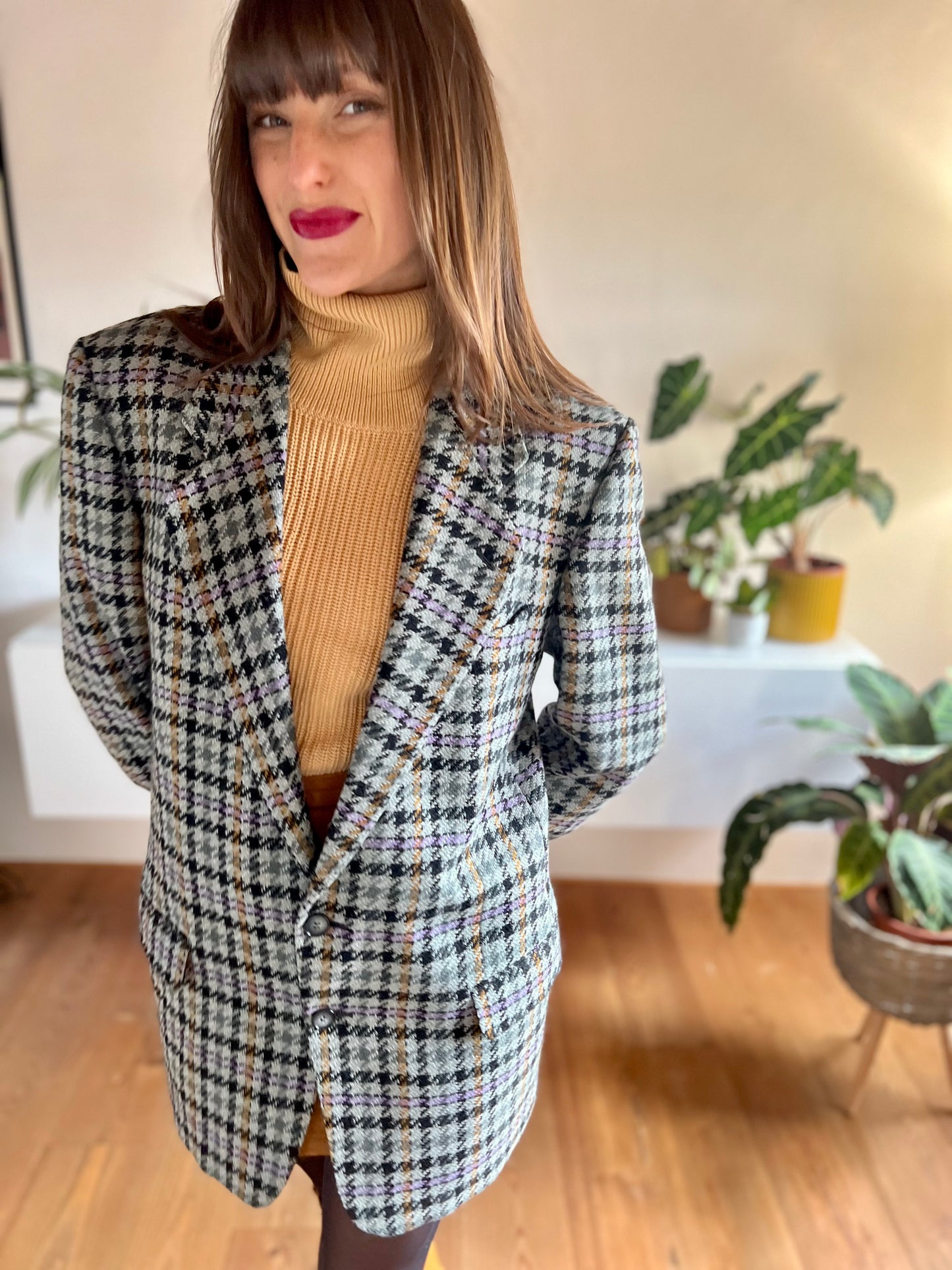 1970's vintage grey and purple oversize wool plaid houndstooth blazer