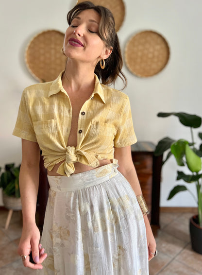 1990's vintage butter yellow and cream textured plaid shirt
