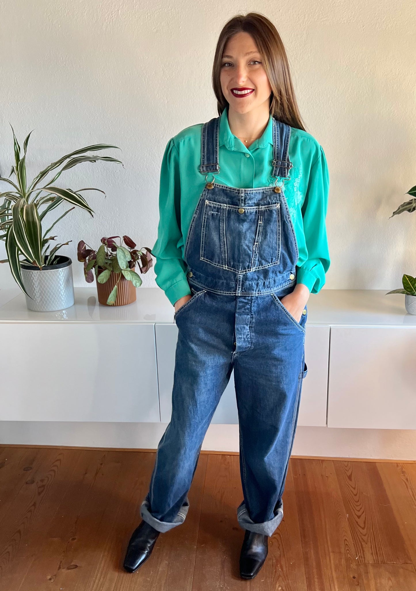 1990's vintage true blue Levi's denim overalls