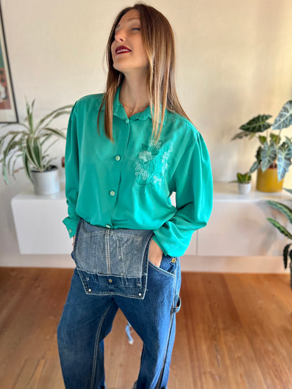 1980's vintage green blouse with embroidered floral details