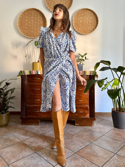 1970's vintage black and white daisy print midi dress with blue and lilac accents