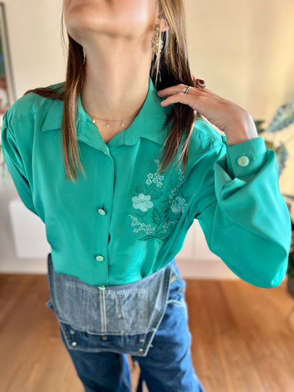 1980's vintage green blouse with embroidered floral details