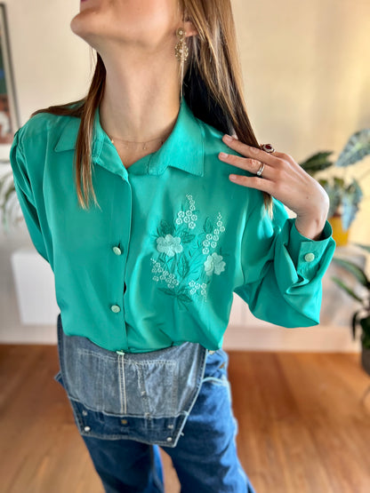 1980's vintage green blouse with embroidered floral details