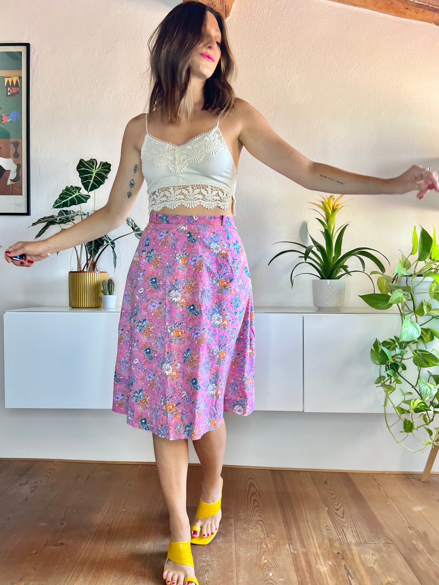 1970's vintage pink and orange floral midi skirt