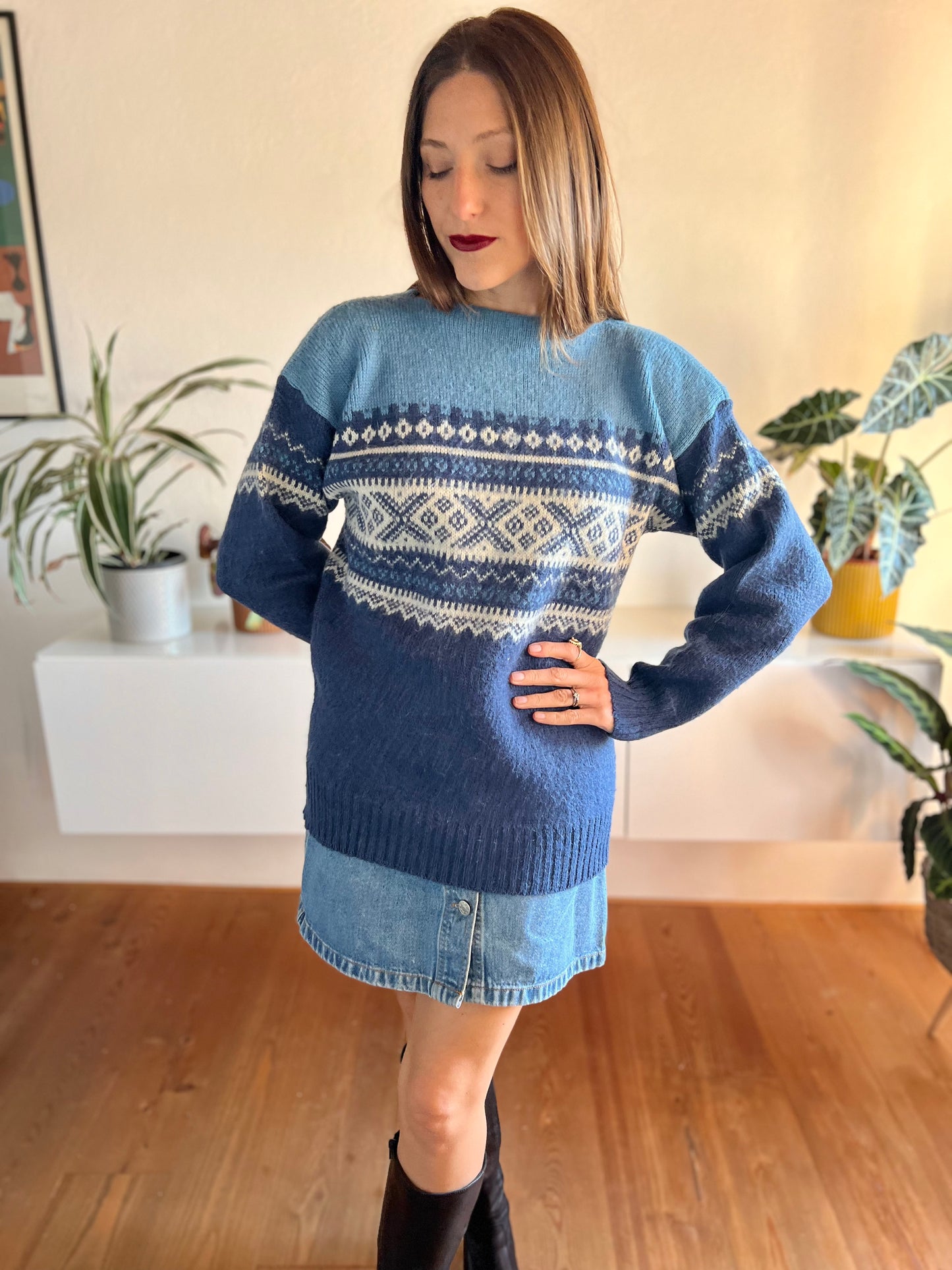 1970's vintage two tone blue fair isle wool pullover