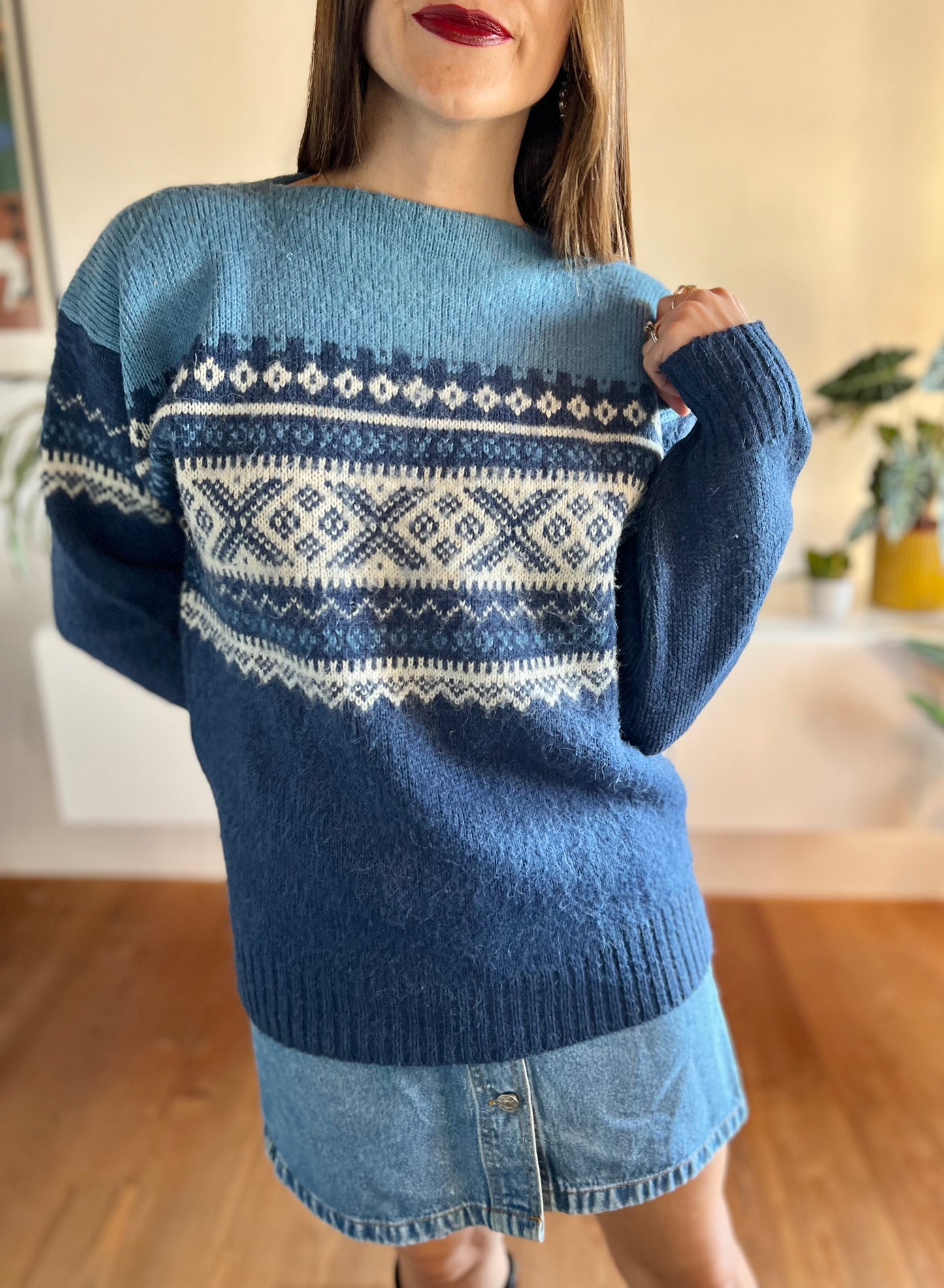 1970's vintage two tone blue fair isle wool pullover