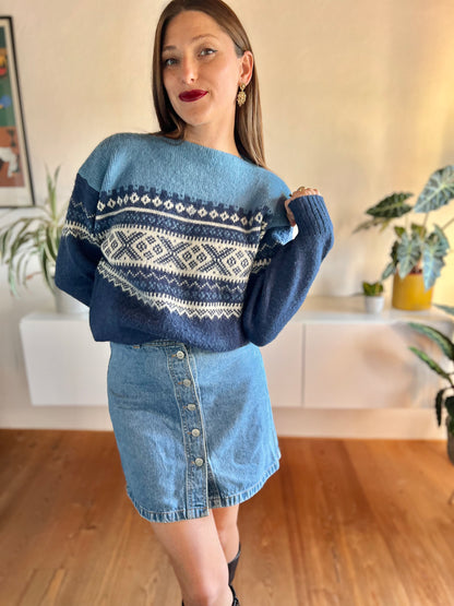 1970's vintage two tone blue fair isle wool pullover