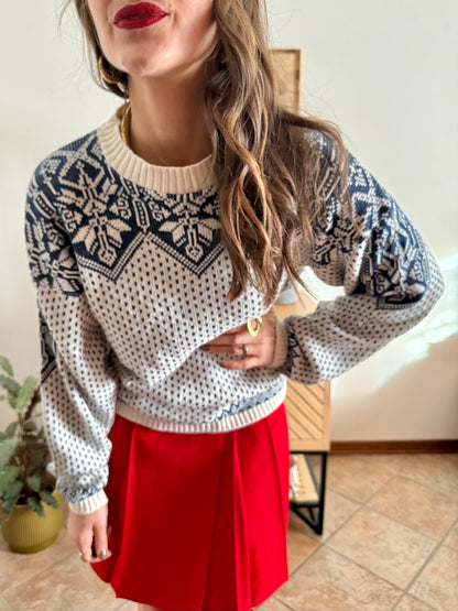 1990's vintage cream and navy blue fair isle knit oversize pullover