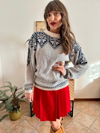 1990's vintage cream and navy blue fair isle knit oversize pullover