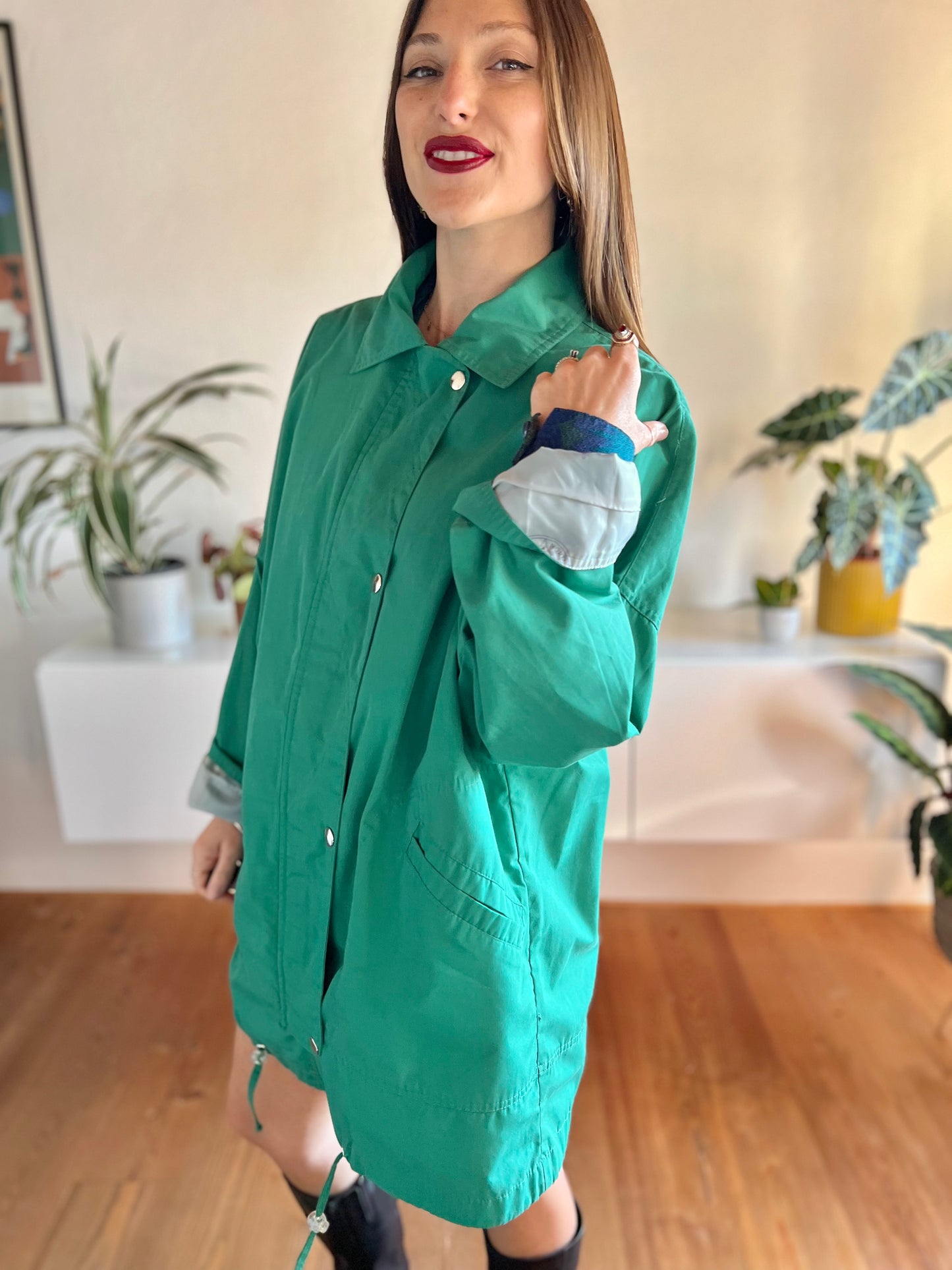 1970's vintage green trench coat with nautical motif lining