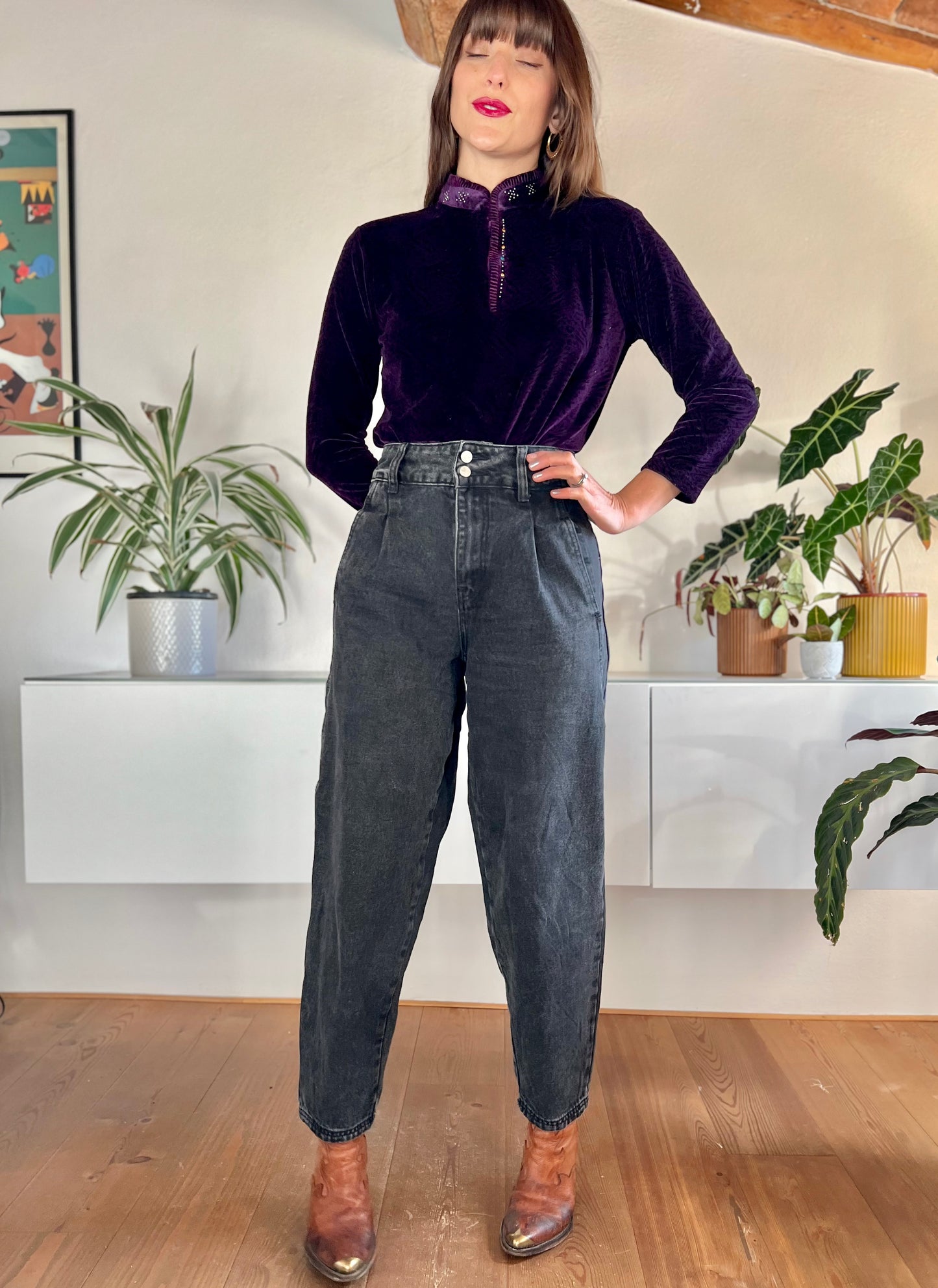 1980's vintage high waisted black jeans