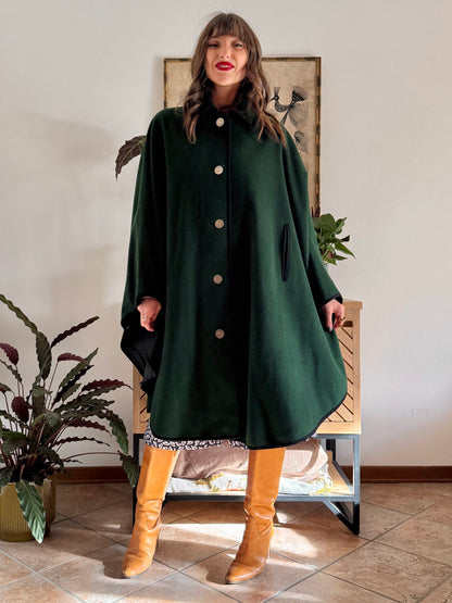 1970’s vintage dark green Loden cape overcoat with navy blue details