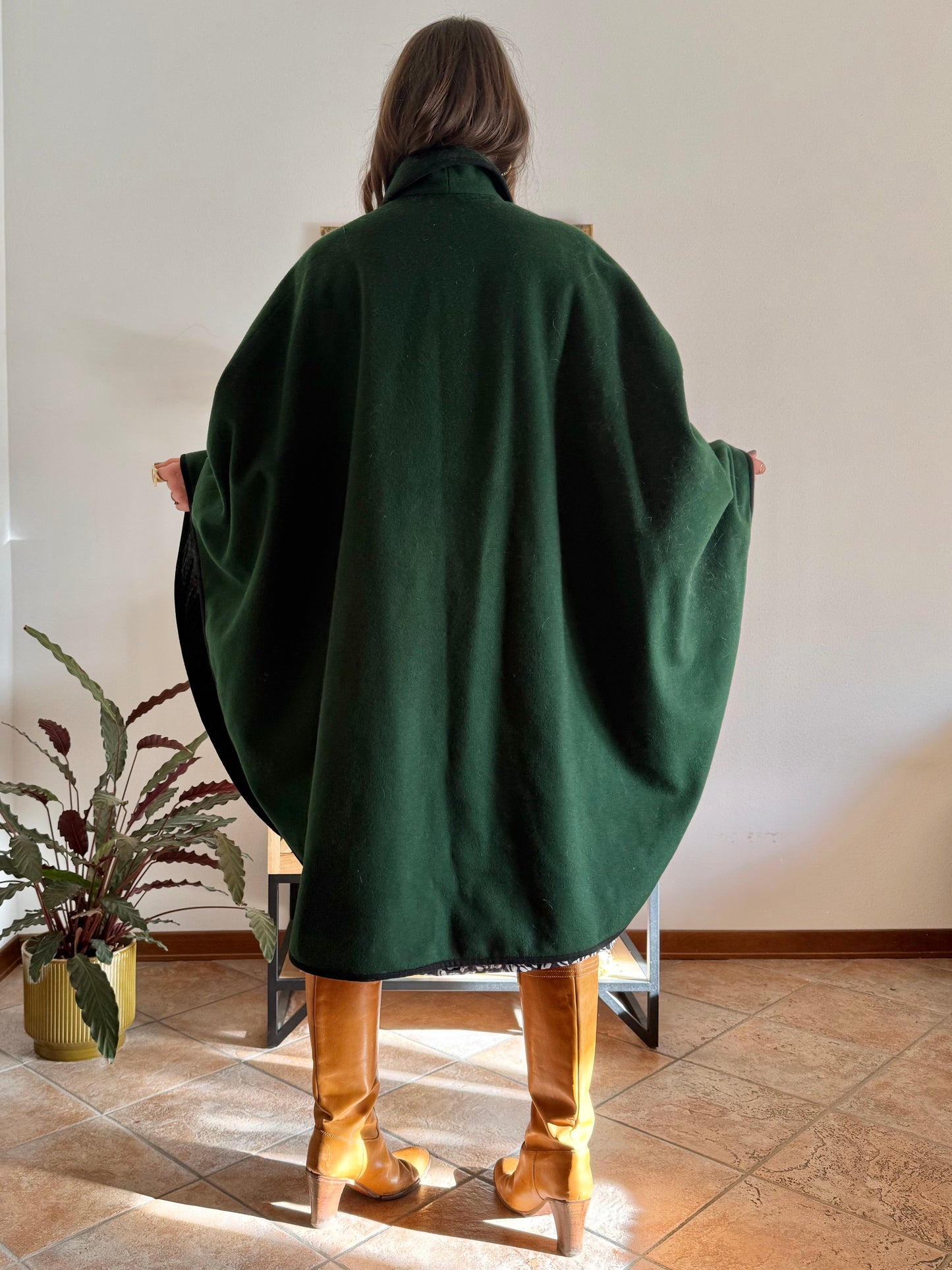 1970’s vintage dark green Loden cape overcoat with navy blue details