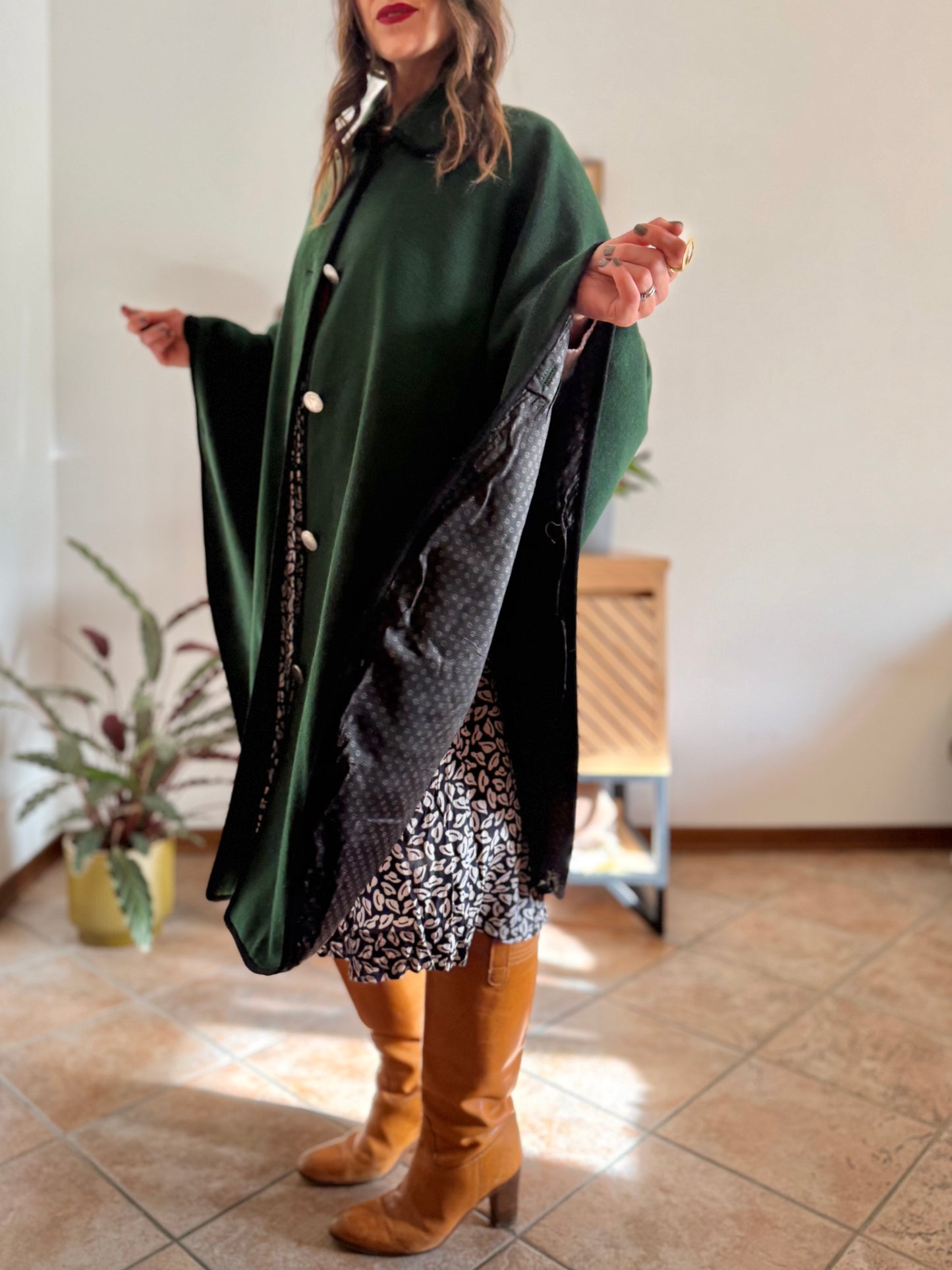 1970’s vintage dark green Loden cape overcoat with navy blue details