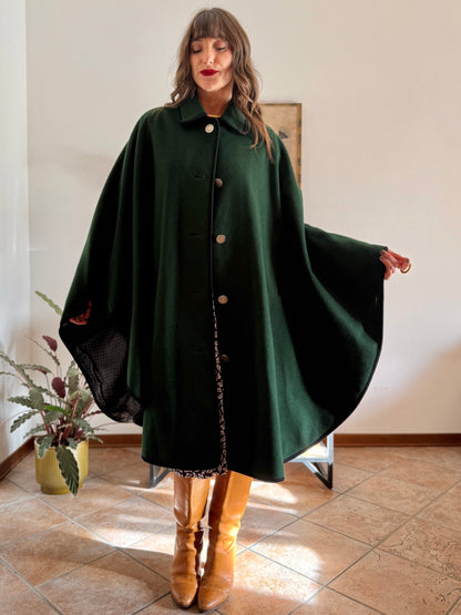 1970’s vintage dark green Loden cape overcoat with navy blue details