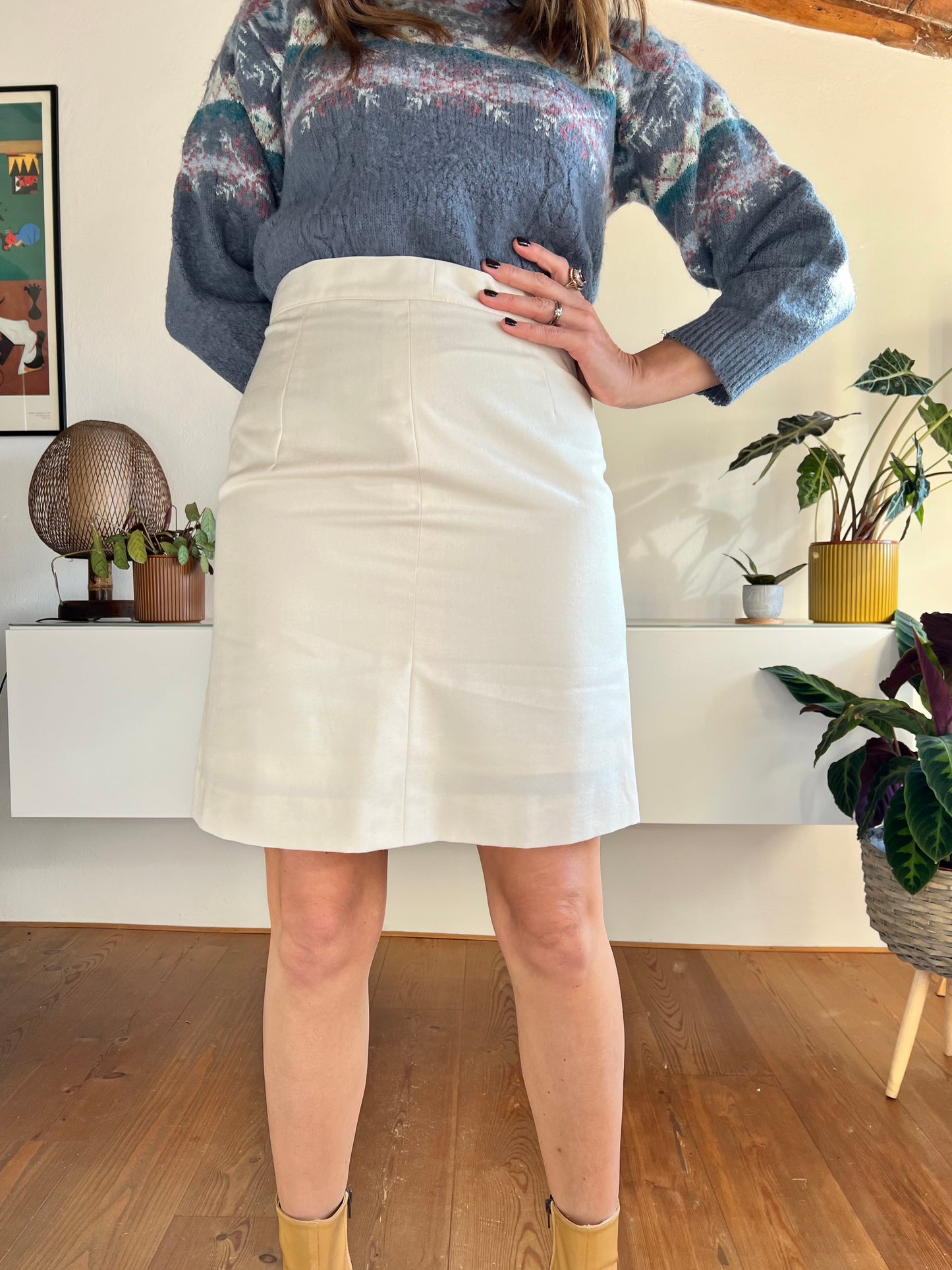 1970's vintage cream wool pencil skirt