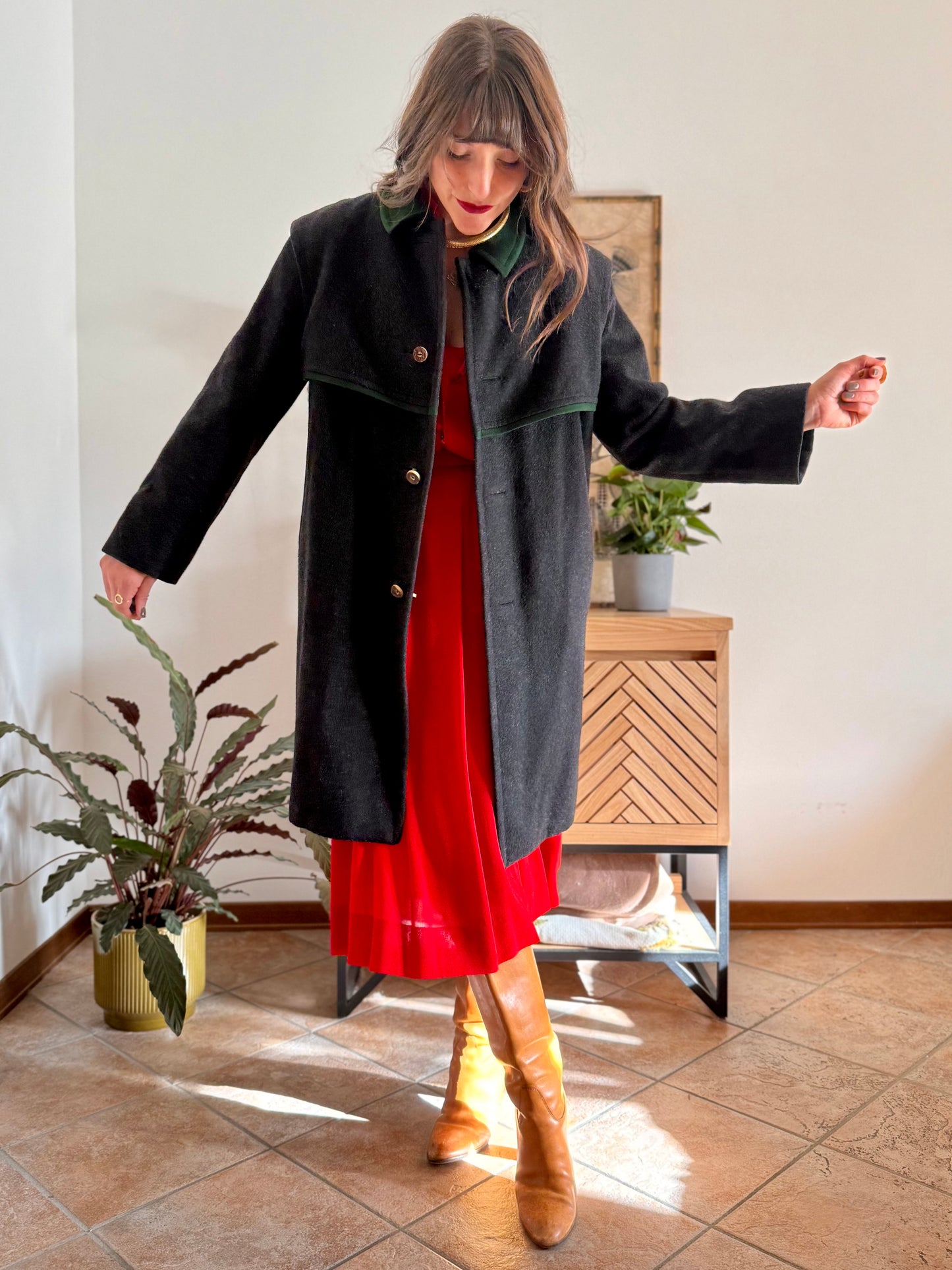 1950's vintage charcoal grey tyrol coat with green trimming and red and green plaid wool lining