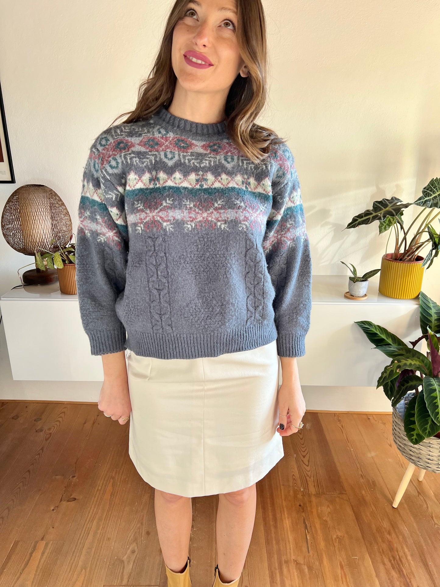 1970's vintage grey and rose fair isle knit wool pullover