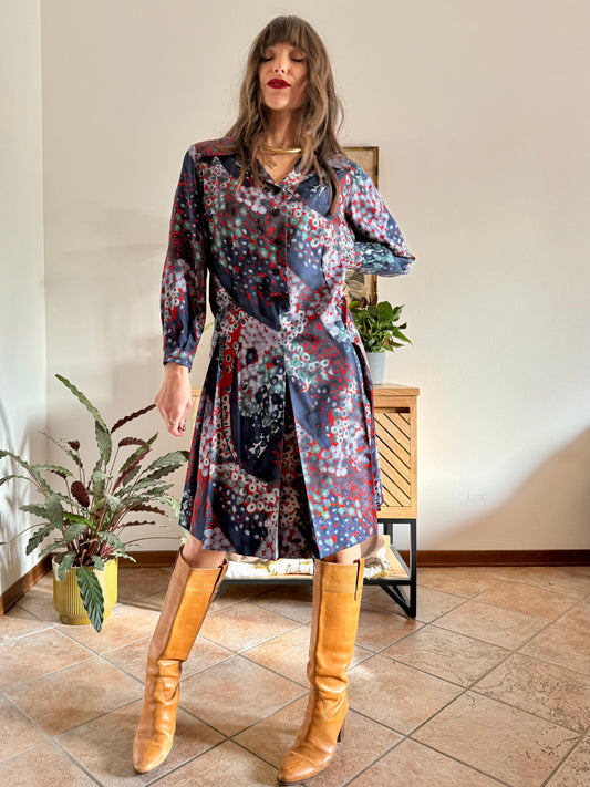 1970's vintage red, green and navy blue abstract print pleated midi dress