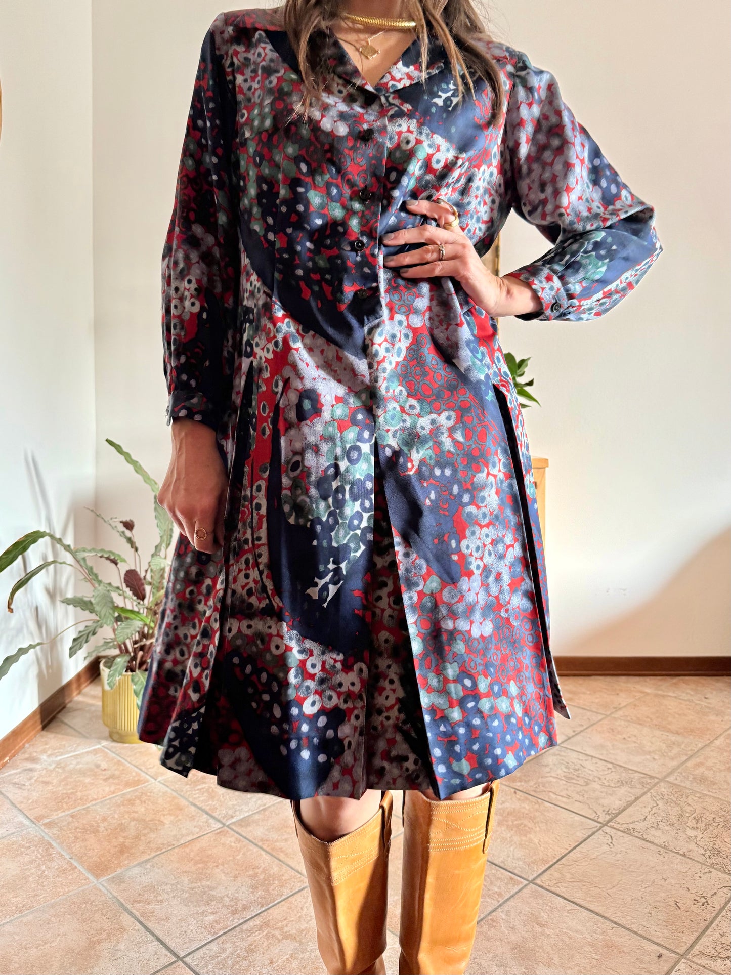 1970's vintage red, green and navy blue abstract print pleated midi dress