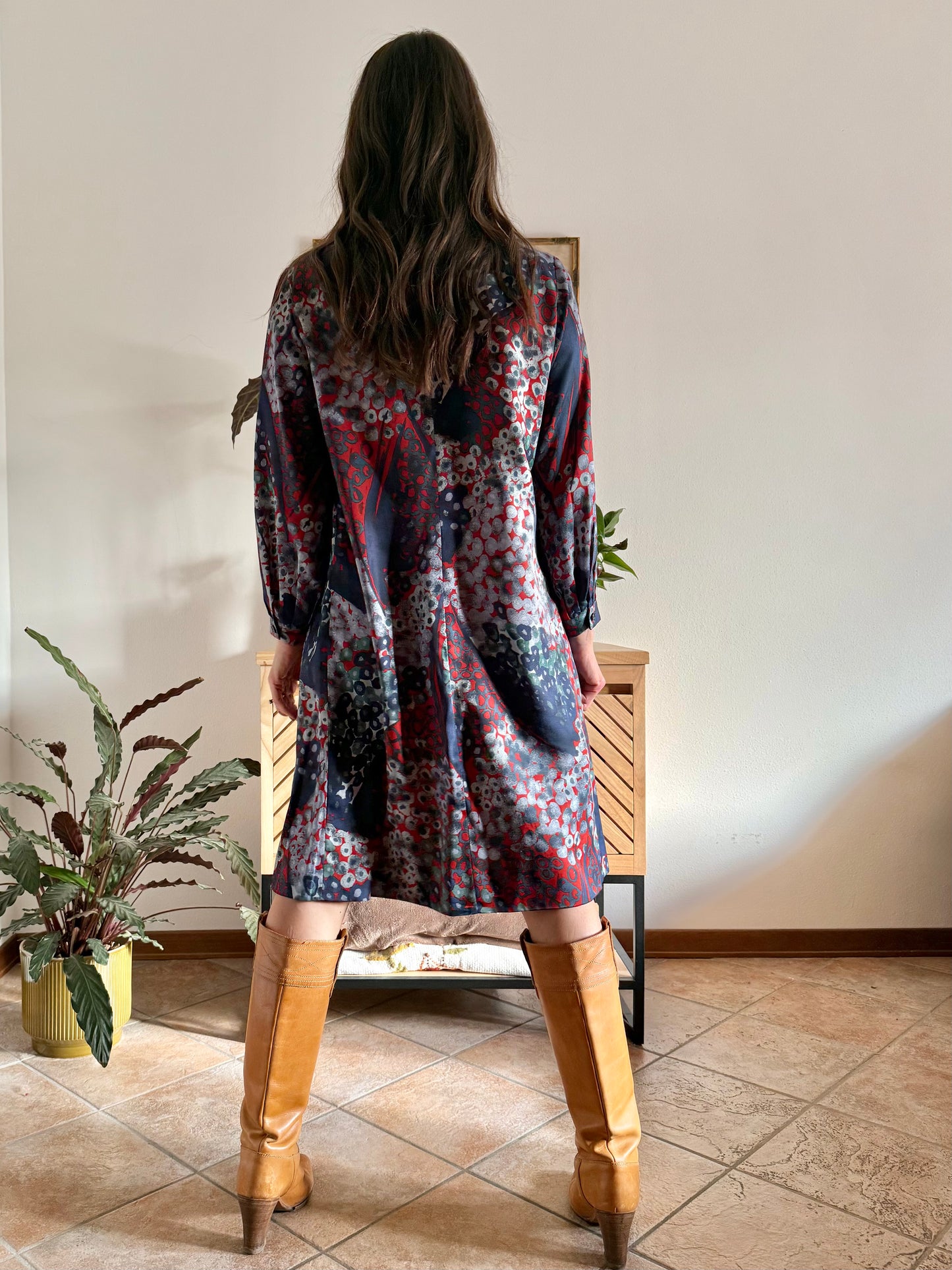 1970's vintage red, green and navy blue abstract print pleated midi dress