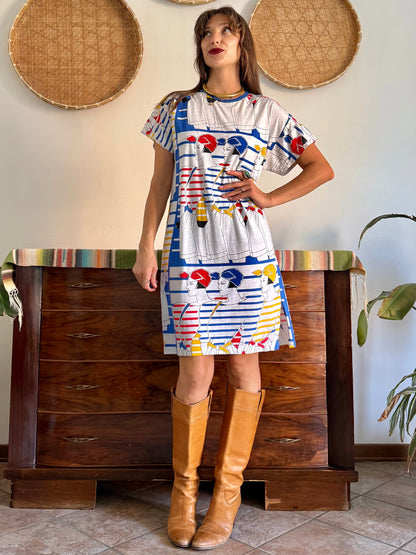 1980's vintage white cotton dress with retro women figure print