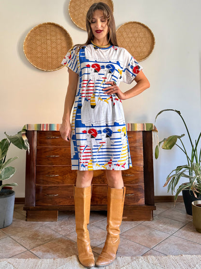 1980's vintage white cotton dress with retro women figure print
