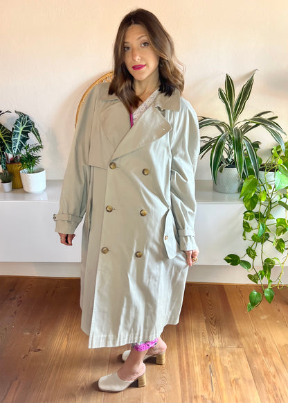 1970's vintage light grey oversize trench coat with plaid lining