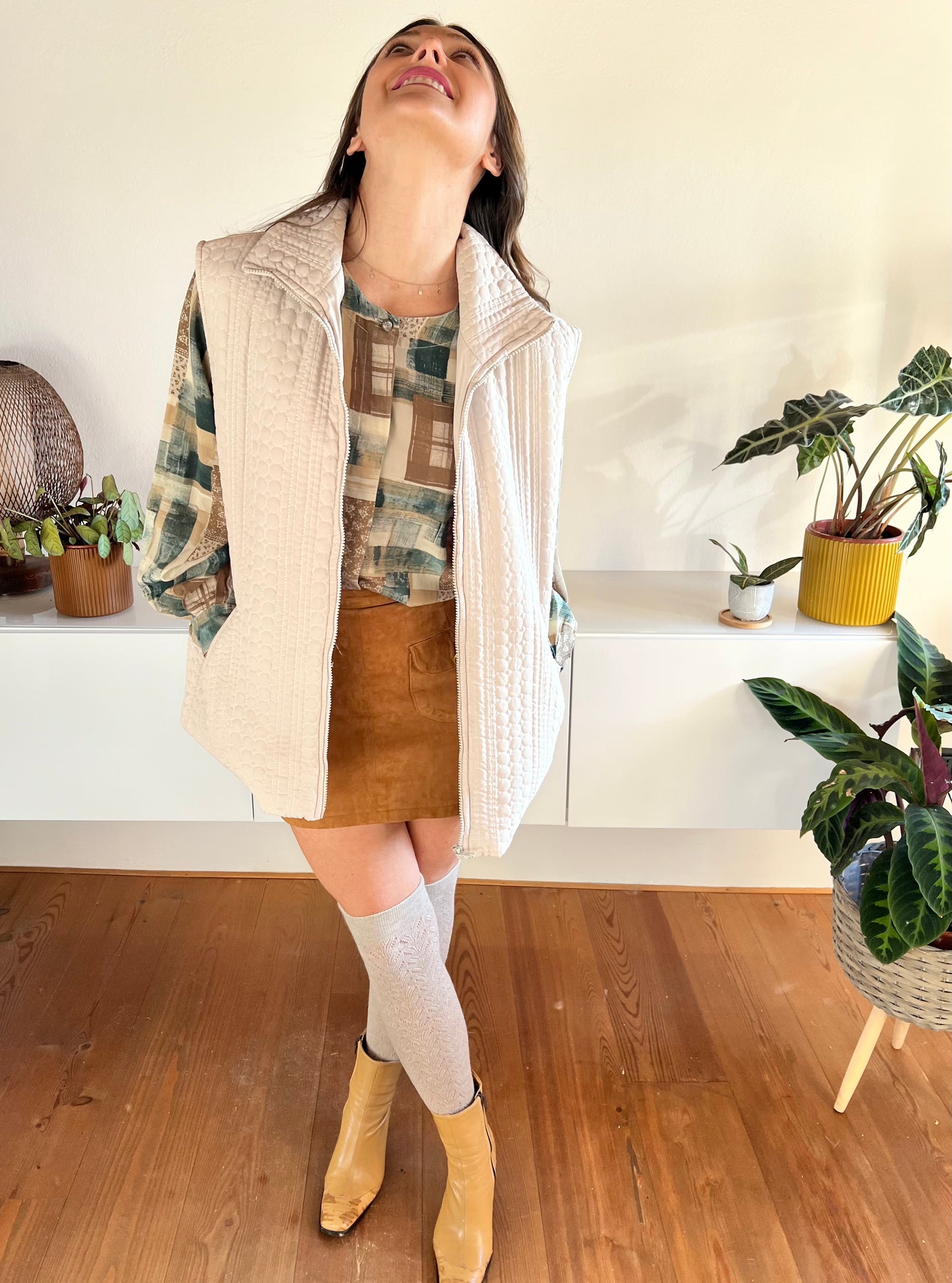 1990's beige circular quilted vest