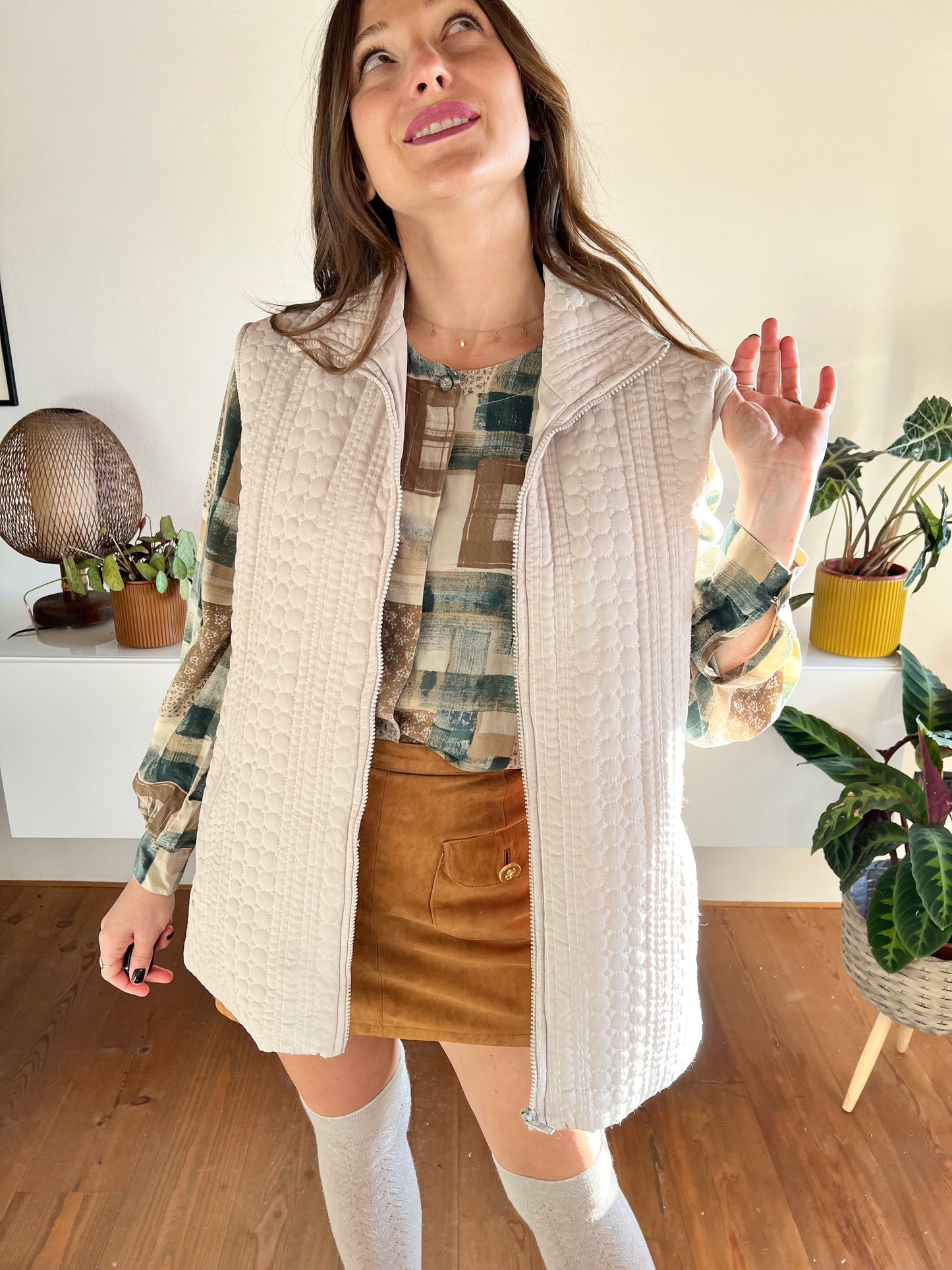 1990's beige circular quilted vest