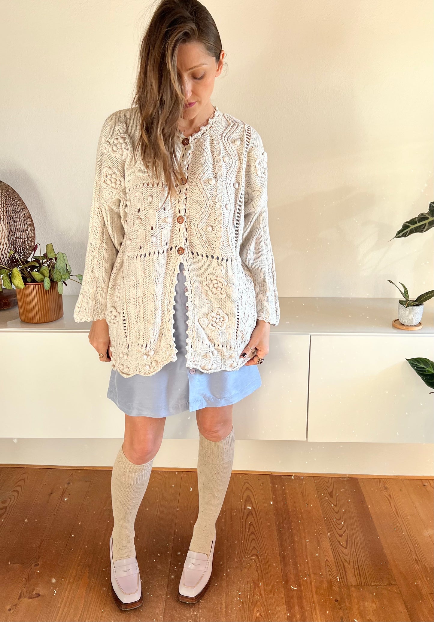 1970's vintage cream knit cream cardigan with rainbow speckles and 3d knot flowers