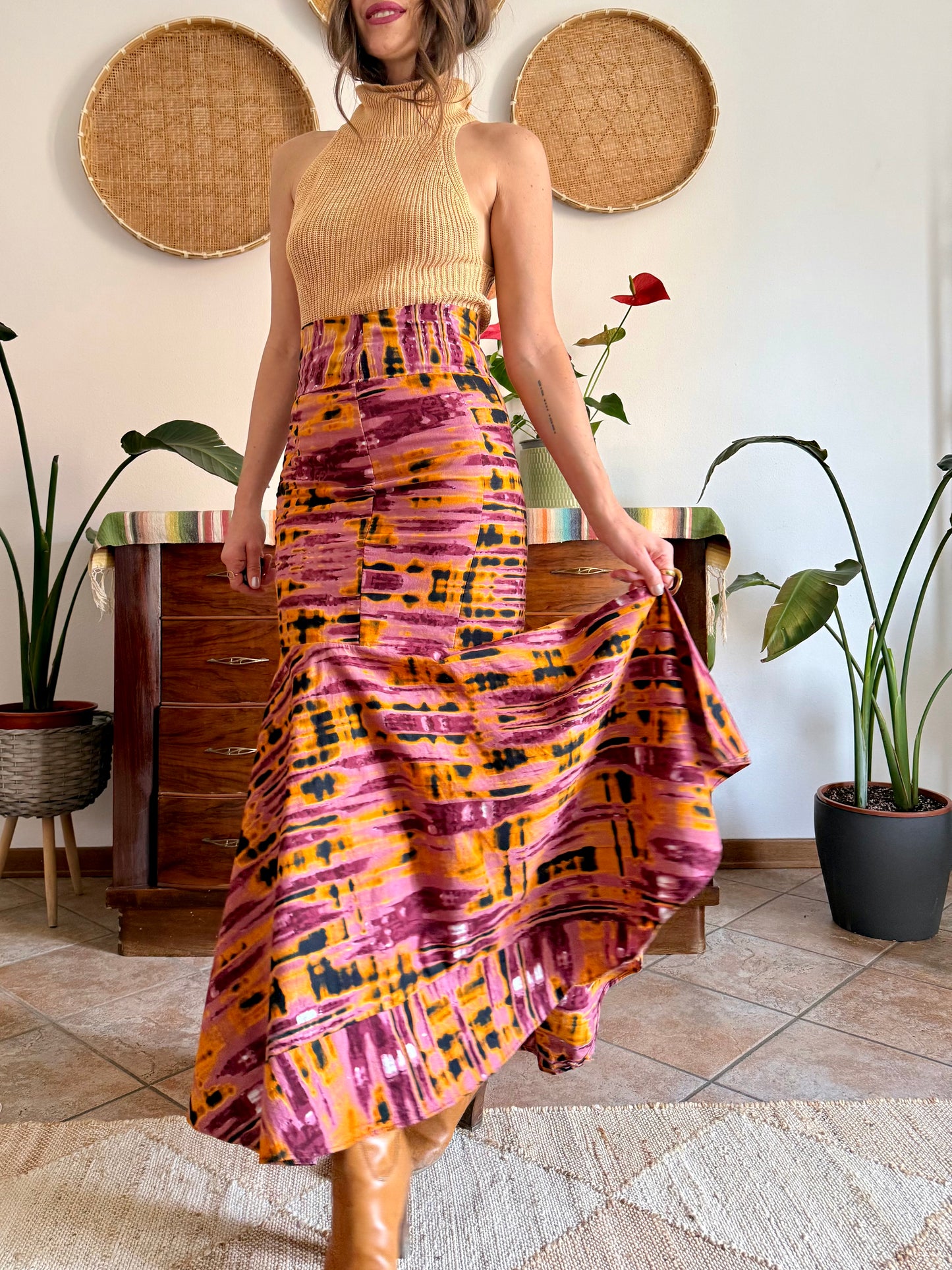 1970's vintage pink and orange tie dye effect mermaid cut maxi skirt