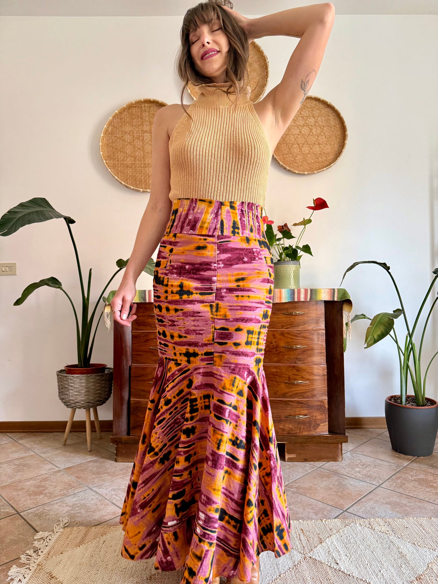 1970's vintage pink and orange tie dye effect mermaid cut maxi skirt