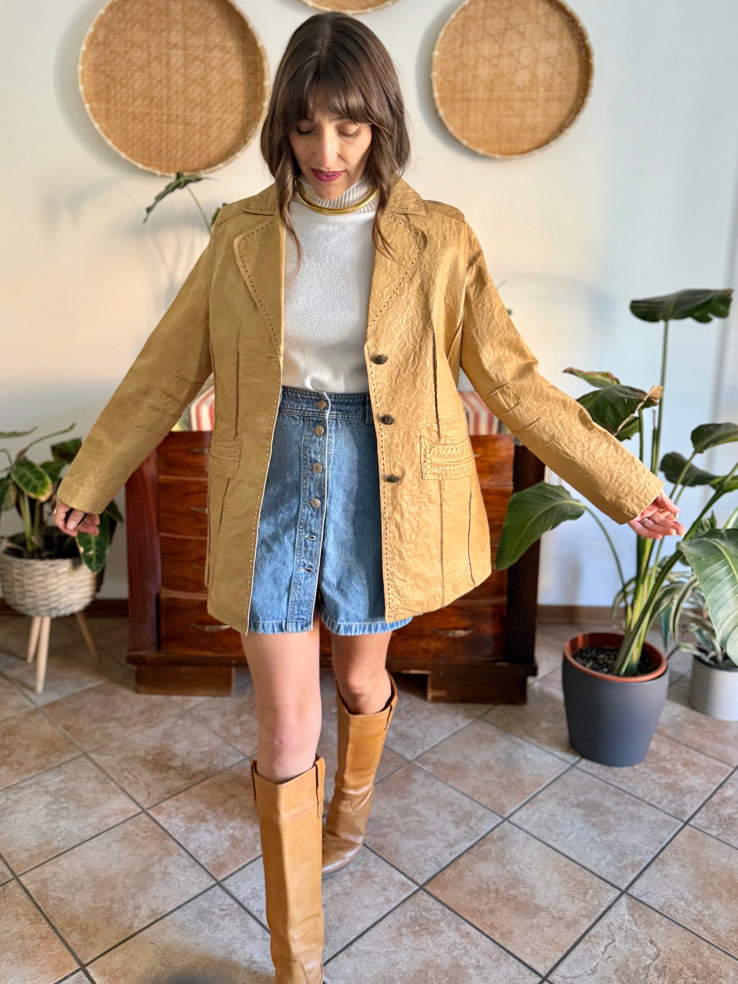 1990's vintage beige leather jacket with animal print lining