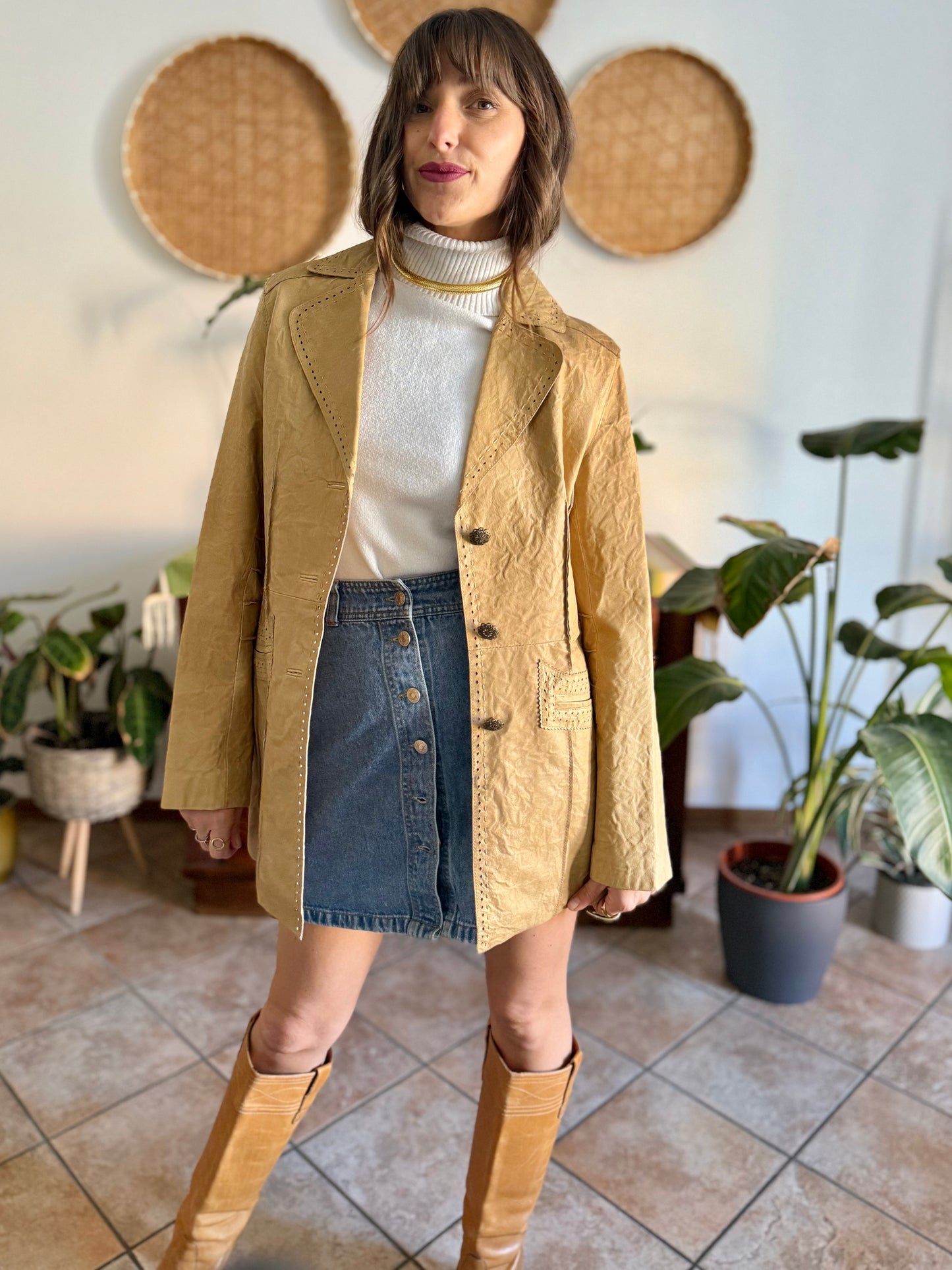 1990's vintage beige leather jacket with animal print lining