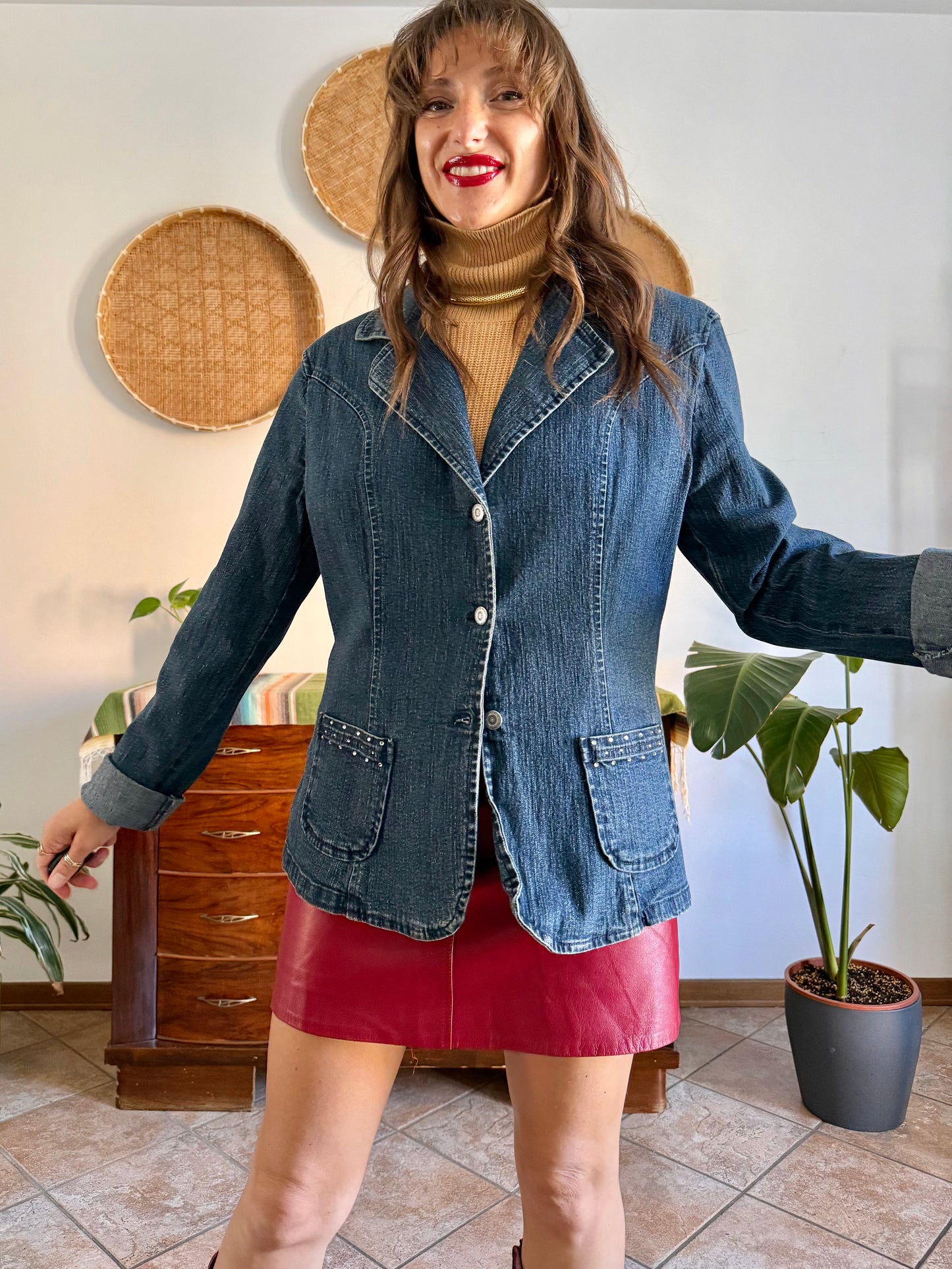Y2k vintage dark blue western denim jacket with with floral buttons and rhinestone details