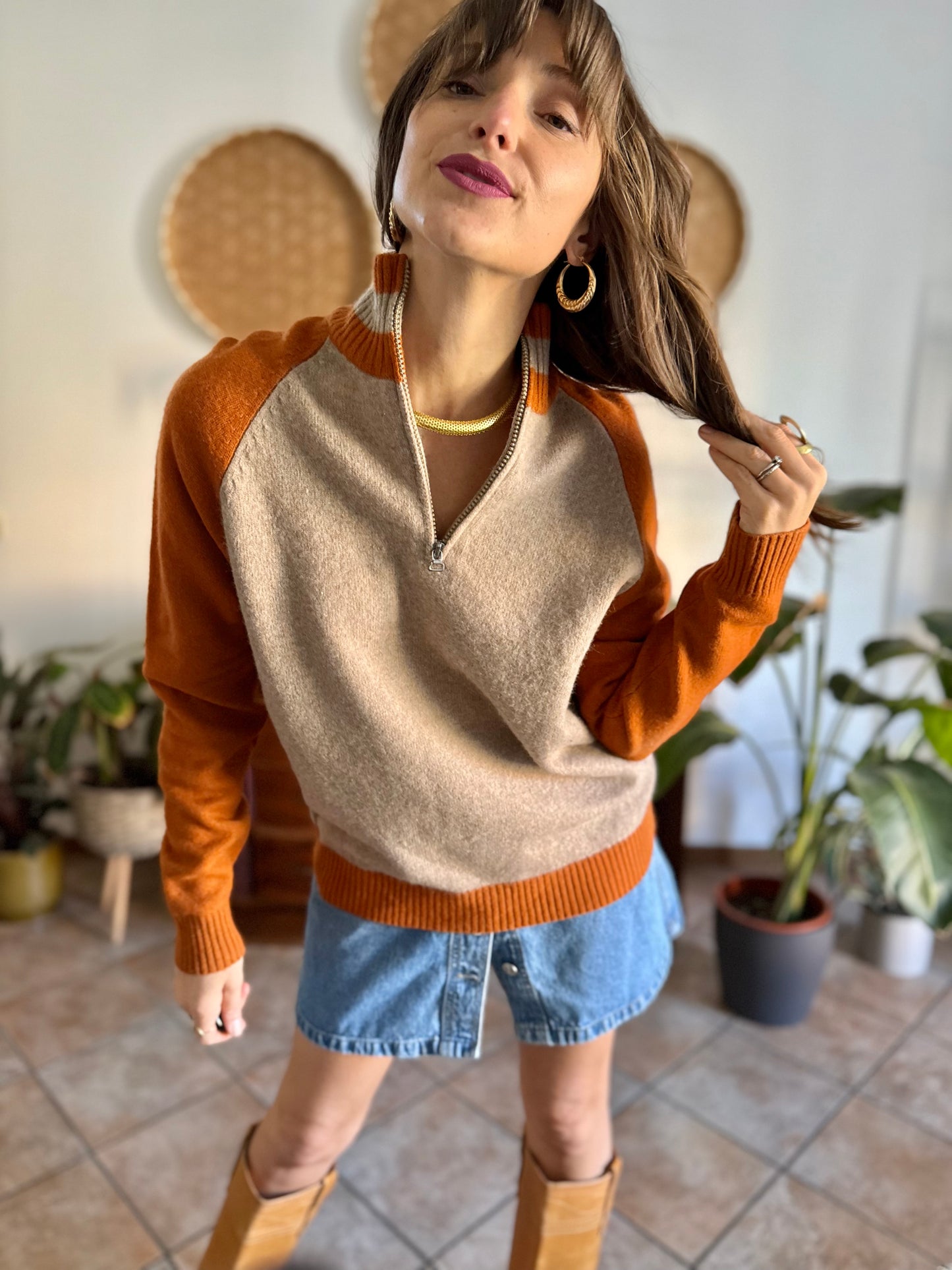 1990's vintage beige and dark orange wool half zip mock neck pullover
